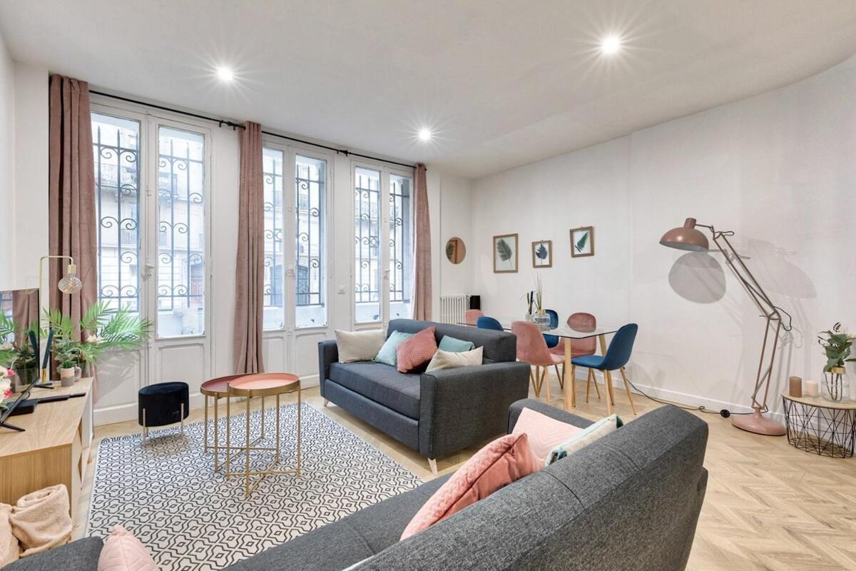 Appartement Familial Proche Arc De Triomphe - 8P Paris Eksteriør billede