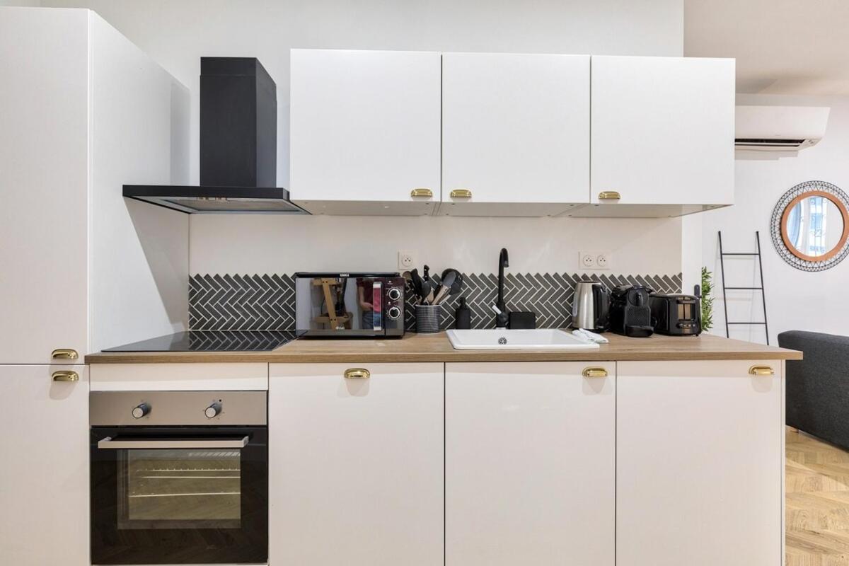 Appartement Familial Proche Arc De Triomphe - 8P Paris Eksteriør billede