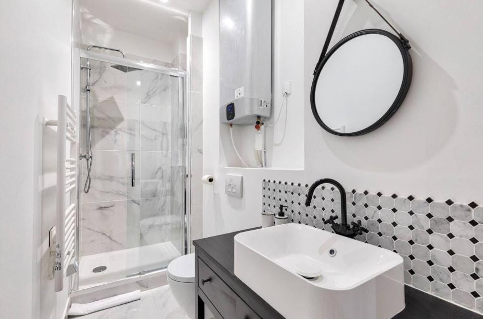 Appartement Familial Proche Arc De Triomphe - 8P Paris Eksteriør billede